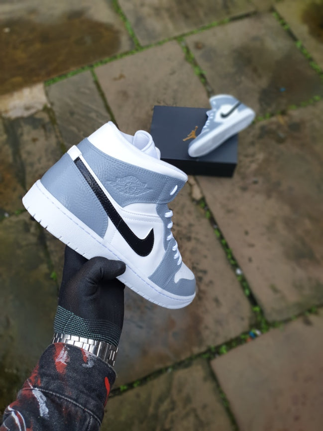 Smokey Grey Custom Mids